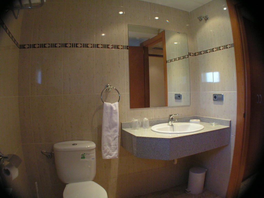 Hotel Zaytun Mequinenza Ruang foto