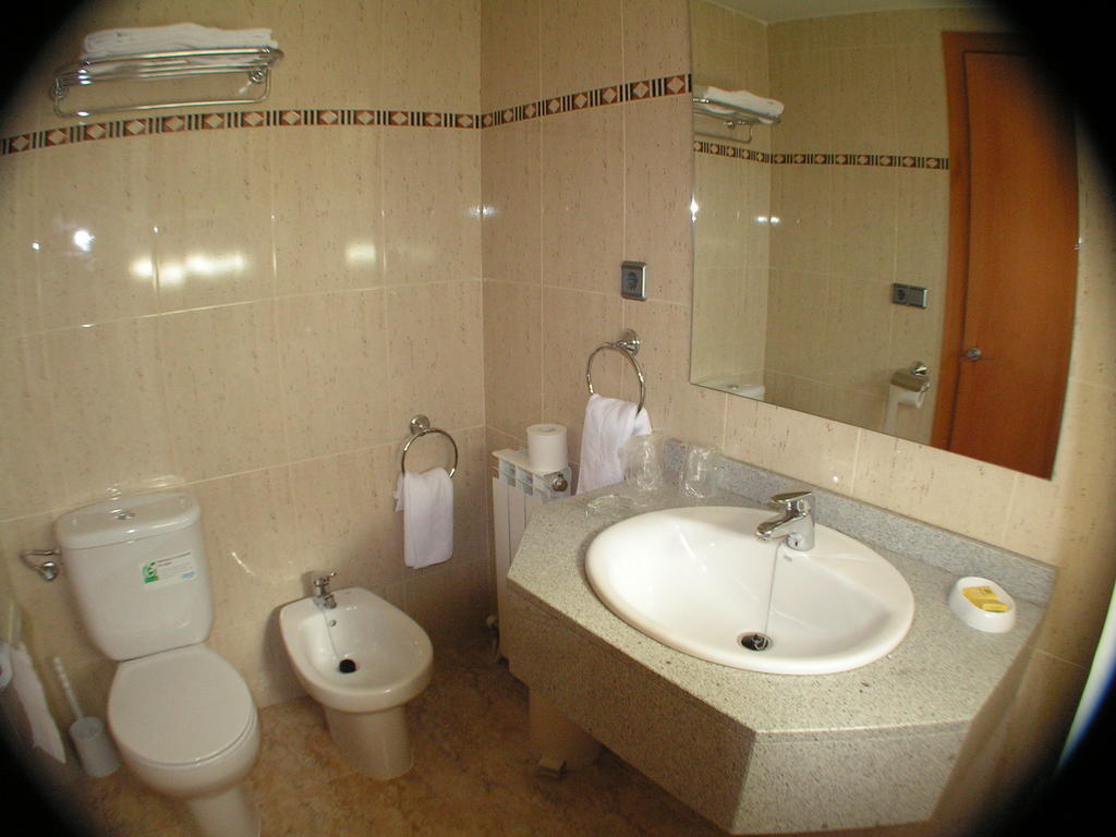 Hotel Zaytun Mequinenza Ruang foto