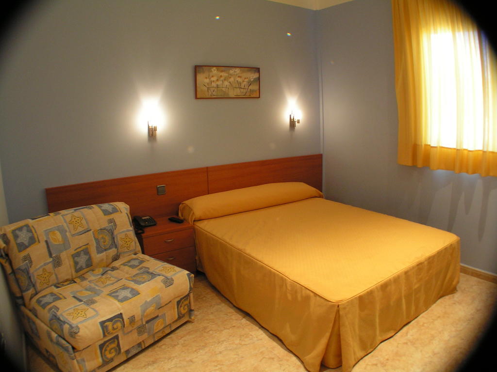 Hotel Zaytun Mequinenza Ruang foto